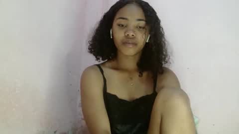 Snapshot of samina2255 chatting on 26, 9, 2025 samina2255 online show from 26, 9, 2025