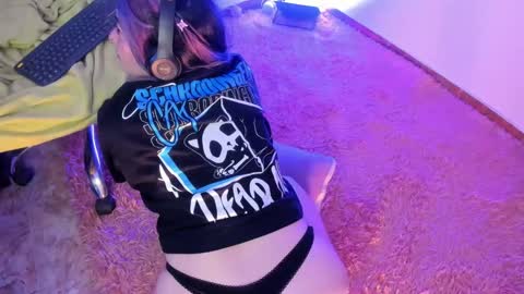 Snapshot of sammysammy_ chatting on 21, 2, 2025 online show from 21, 2, 2025