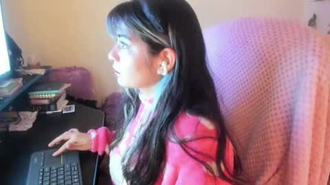 Snapshot of sammysammy_ chatting on 5, 10, 2025 online show from 5, 10, 2025