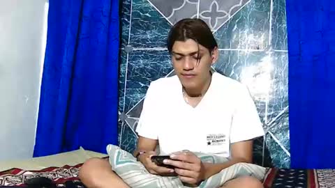 Snapshot of samuel_sincee chatting on 23, 10, 2025 Samuel Sincee online show from 23, 10, 2025
