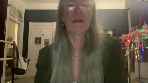 Samuel or Samantha online show from 20, 1, 2025