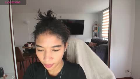 Hello I am absent due to a family calamity I will return soon-hola estoy ausente por un problema familiar volvere pronto. online show from 8, 2, 2026