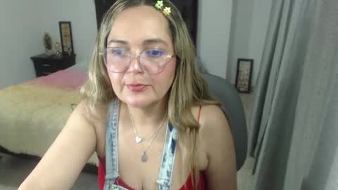 Snapshot of samy_vsn chatting on 21, 1, 2025 samy_vsn online show from 21, 1, 2025
