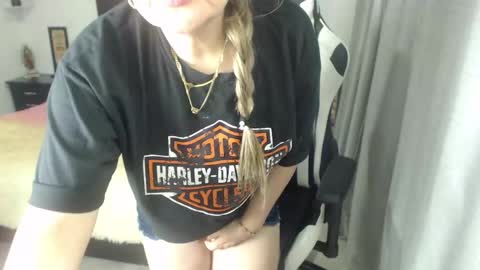 Snapshot of samy_vsn chatting on 11, 2, 2025 samy_vsn online show from 11, 2, 2025