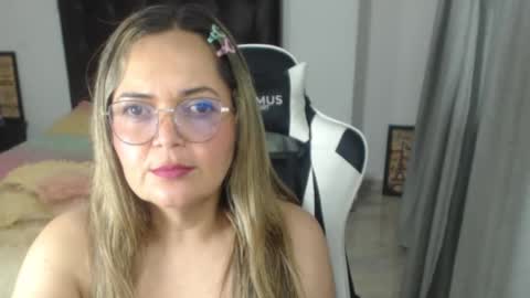 Snapshot of samy_vsn chatting on 18, 2, 2025 samy_vsn online show from 18, 2, 2025