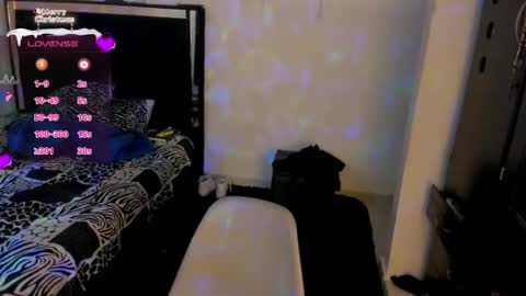 SamyHolbrook online show from 30, 12, 2024