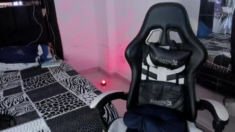 SamyHolbrook online show from 25, 7, 2026