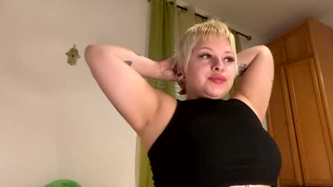 Snapshot of samymoon3 chatting on 25, 3, 2026 Samymoon online show from 25, 3, 2026