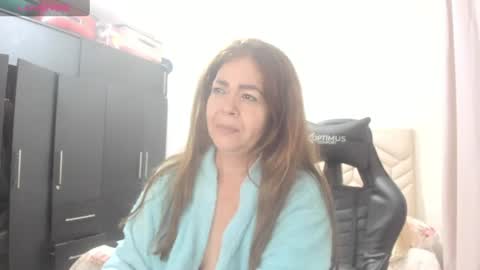 Snapshot of sanddi_milff chatting on 18, 7, 2026 Sanddi online show from 18, 7, 2026