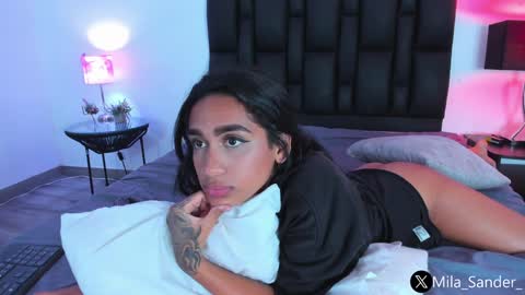 MilaSander online show from 5, 1, 2025