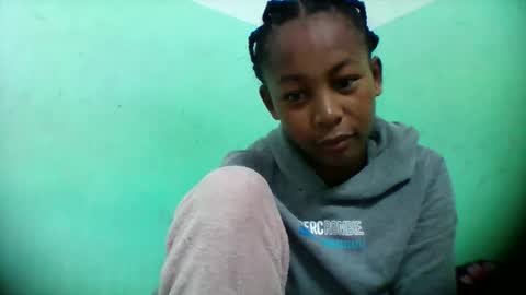 sandra1253099 online show from 8, 11, 2025