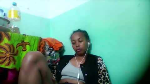 sandra1253099 online show from 26, 11, 2025