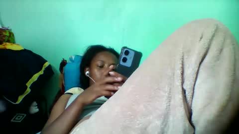 sandra1253099 online show from 10, 1, 2026