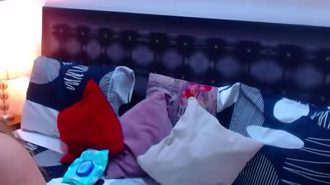 SANDRA online show from 26, 10, 2025