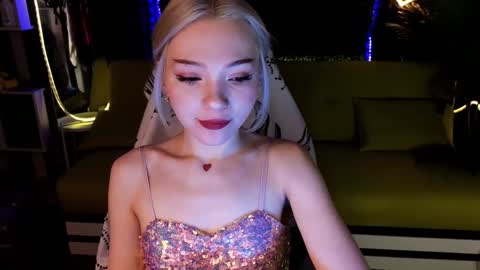 Sandy  online show from 19, 1, 2025