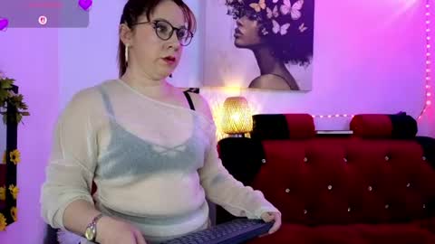 Snapshot of sandraossa chatting on 20, 6, 2026 sandraossa online show from 20, 6, 2026