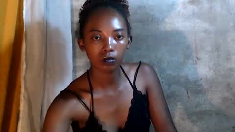 sandrine718 online show from 12, 1, 2026