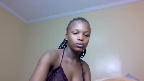 sandy online show from 28, 10, 2025