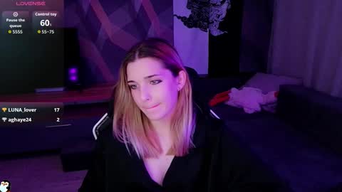 Snapshot of sandy_belle88 chatting on 2, 10, 2025 sandy_belle88 online show from 2, 10, 2025