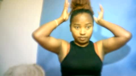 Snapshot of sandyh02 chatting on 2, 8, 2026 sandyh02 online show from 2, 8, 2026