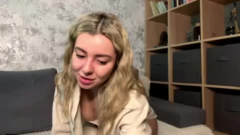Sandy online show from 15, 4, 2026