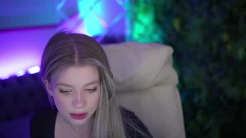 Sandy online show from 30, 4, 2026