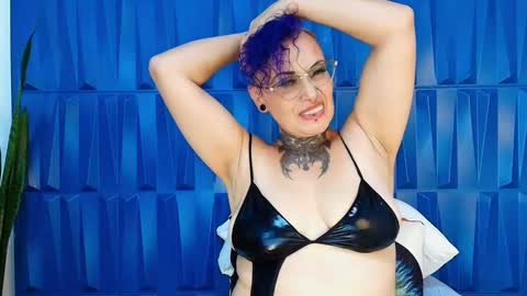 Sandy Rose online show from 18, 2, 2025