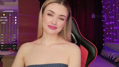 Snapshot of sandysweetie chatting on 10, 2, 2025 Sandy online show from 10, 2, 2025