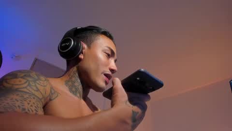 Snapshot of santi__ferrer chatting on 2, 6, 2026 Santi Ferrer online show from 2, 6, 2026