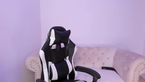 santiago_huntt online show from 18, 2, 2026