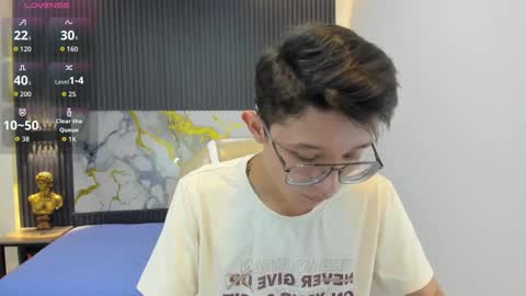 santiago_russo18 online show from 27, 9, 2025