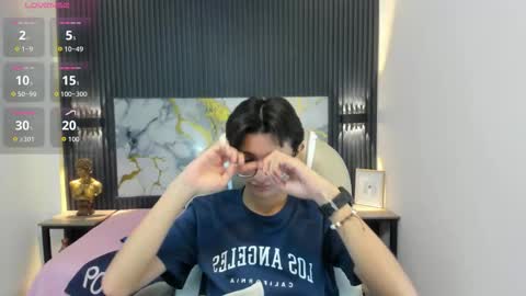 santiago_russo18 online show from 13, 11, 2025