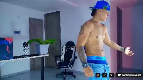 santiagoreyesftt online show from 1, 8, 2026