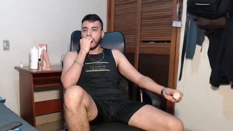 santiexxx online show from 14, 12, 2025