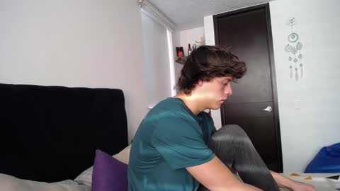 Snapshot of santii_rose chatting on 9, 2, 2025 Santii online show from 9, 2, 2025