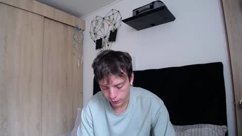 Santii online show from 14, 10, 2025