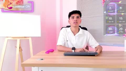 Santiago Carrington online show from 23, 3, 2026