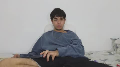 santybig18 online show from 5, 1, 2025