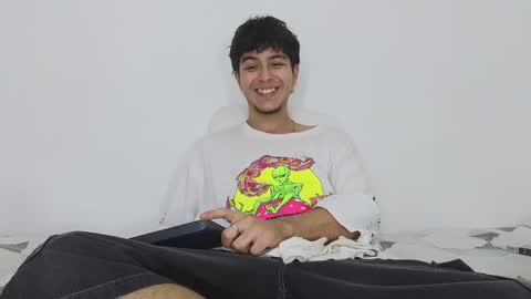 santybig18 online show from 7, 1, 2025