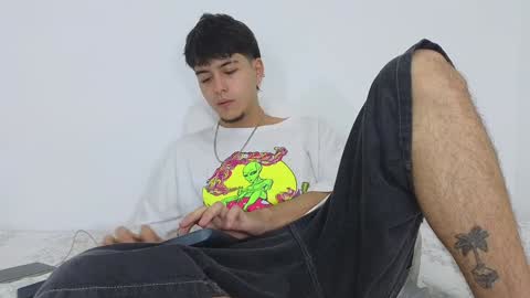 santybig18 online show from 13, 1, 2025