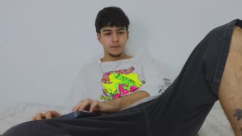 santybig18 online show from 30, 1, 2025