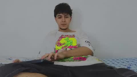 santybig18 online show from 4, 3, 2025