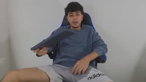 santybig18 online show from 11, 3, 2025