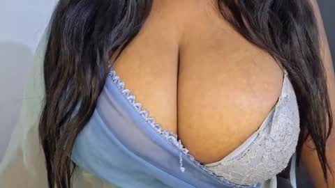 Snapshot of sanvi13 chatting on 8, 4, 2026 sanvi13 online show from 8, 4, 2026
