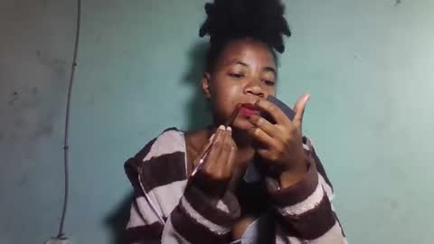 sanyah0123 online show from 17, 12, 2025