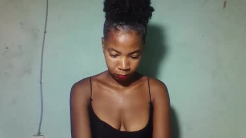 sanyah0123 online show from 16, 1, 2026