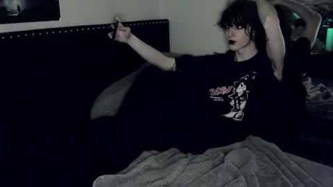 Snapshot of sapphicvoid chatting on 3, 2, 2025 Jade online show from 3, 2, 2025