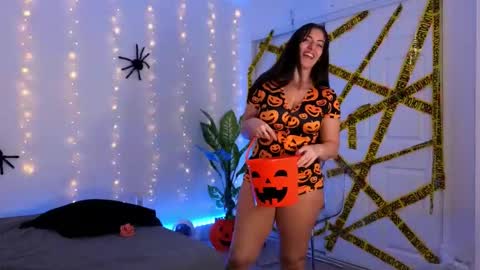 sapphir3xoxo online show from 23, 10, 2025