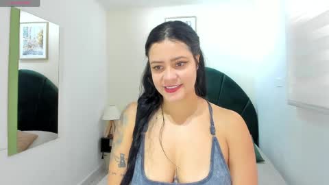 Snapshot of sara__michell chatting on 29, 4, 2026 online show from 29, 4, 2026