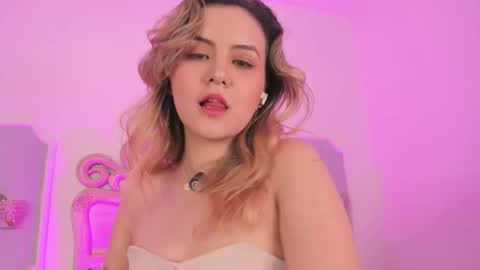 Sara online show from 8, 11, 2025